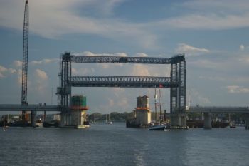 Usually this bridge has a more historic look about it. Can you see the St. Augustine Bridge of Lions through all the frame work of the temporary steel bridge in the UP position? Bridges to Everywhere