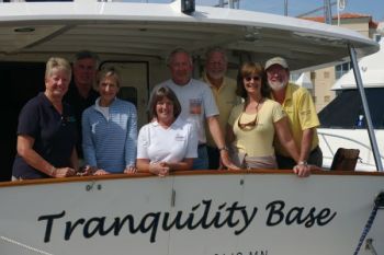Pam & John Loving, Susan Weeks, Casey & Mike Ruhr, Al Haverstadt, Alyse and Chris Caldwell A REFRESHING TRAINING REFRESHER aboard a Krogen 48