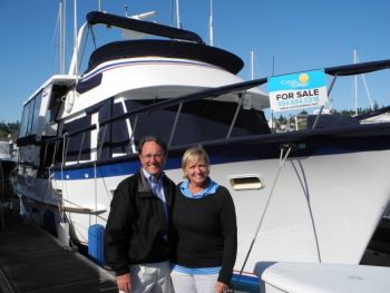 Curtis & Gill Stokes have the perfect boat for you! St. Petersburg Boat Show - Free Seminars!