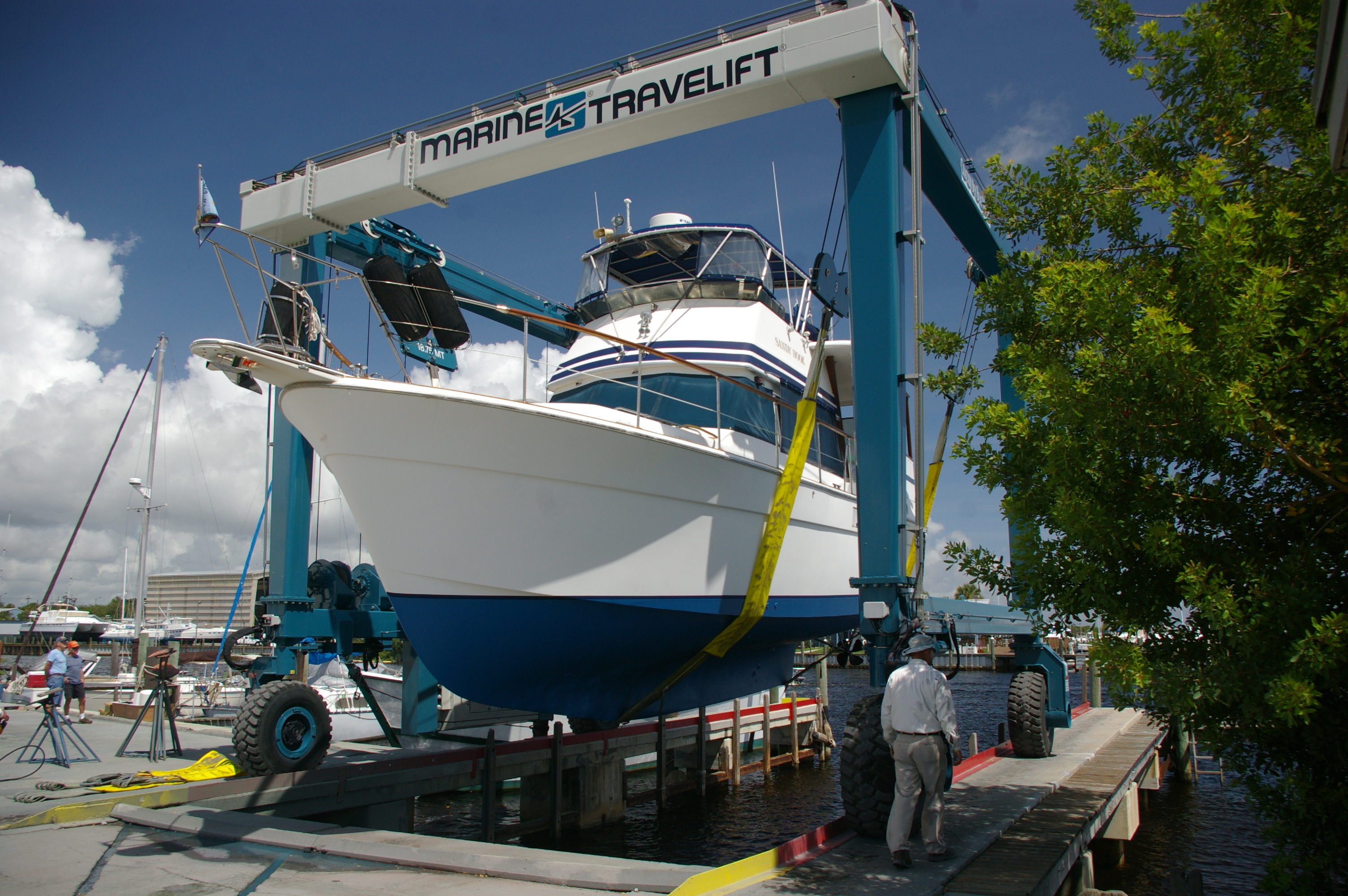 DIY Haul Out at Crackerboy Boat Yard in Fort Pierce Florida